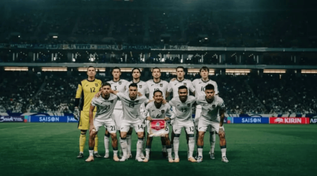 Pemain Timnas Indonesia merayakan gol di Stadion Gelora Bung Karno dalam laga kualifikasi Piala Dunia 2026