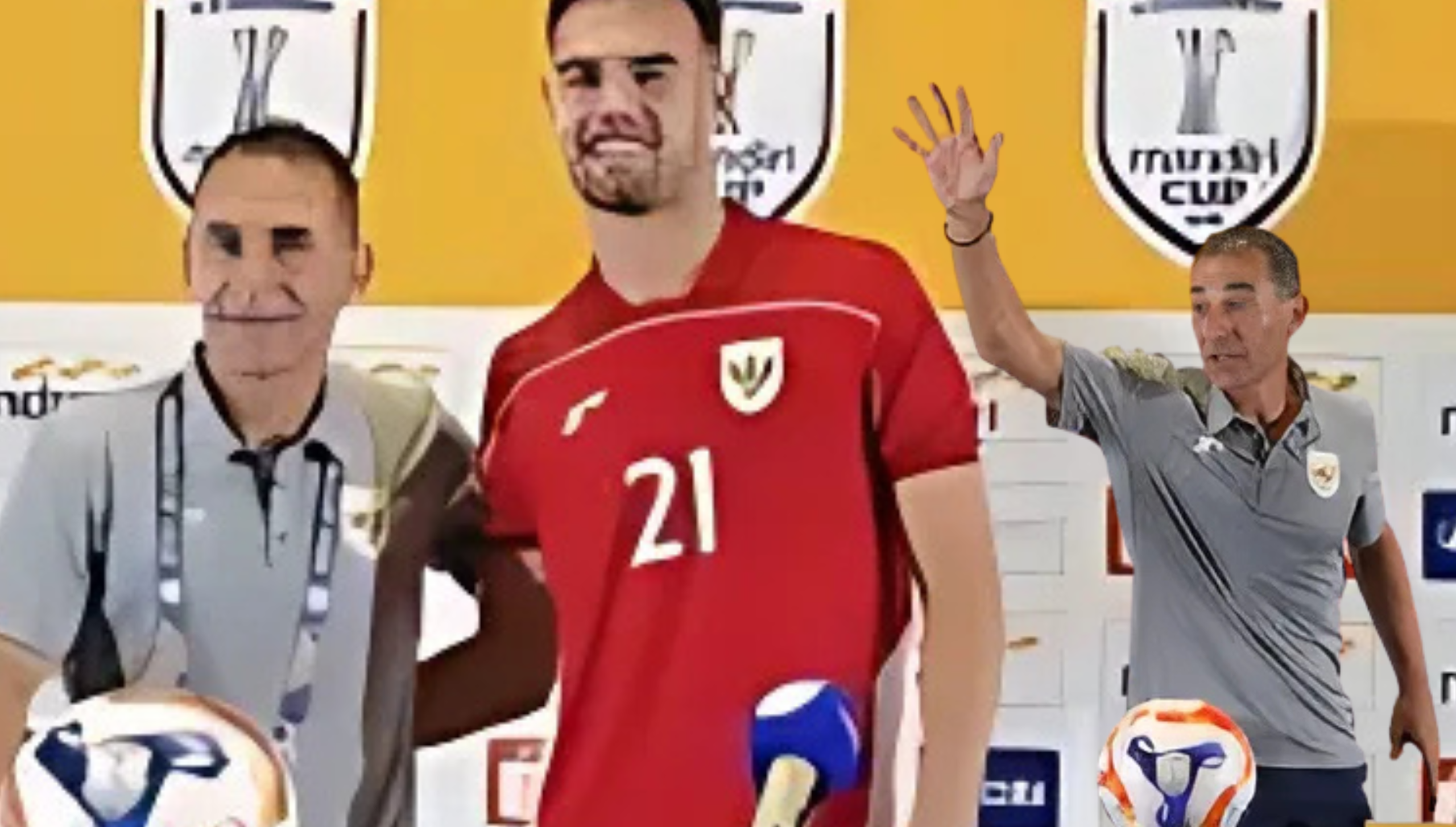 Tiga pemain timnas merayakan gol dengan penuh semangat di lapangan