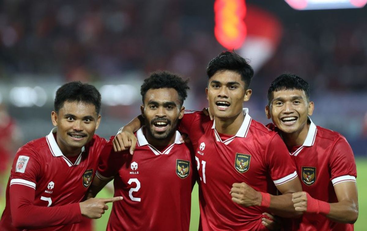 Gambar promosi pertandingan Kualifikasi Piala Asia AFC U-23 antara Indonesia U-23 dan Laos U-23, menampilkan bendera kedua negara, teks "Kualifikasi Piala Asia AFC U-23 - Fase grup", serta jadwal "Rb. 3/9" dan "19.30".