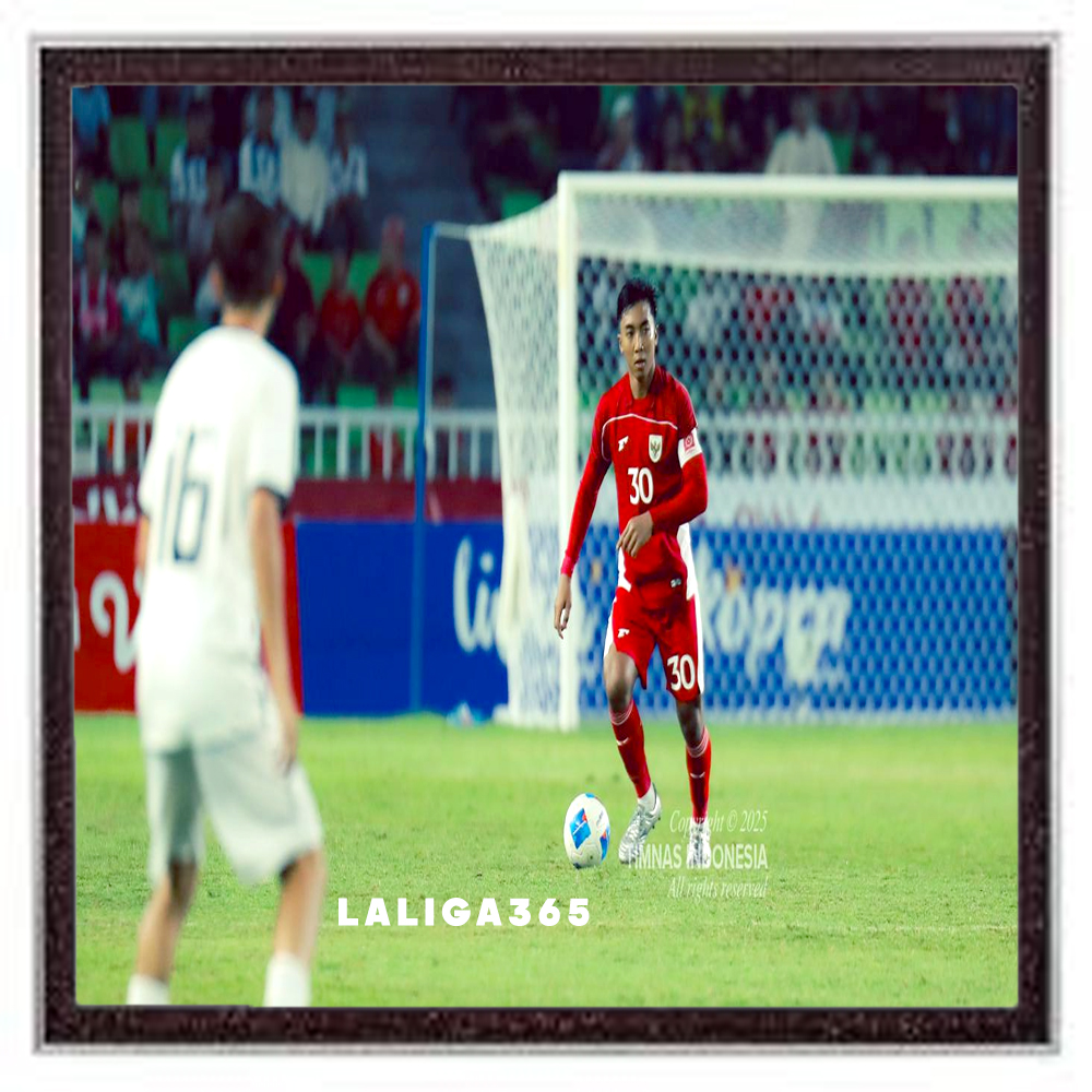 Pemain Timnas Indonesia U-17, I Putu Panji saat bermain melawan Uzbekistan dalam laga kedua Piala Kemerdekaan 2025 di Stadion Utama Sumatera Utara, Deli Serdang, Jumat (15/8/2025). (Dok. Timnas Indonesia)